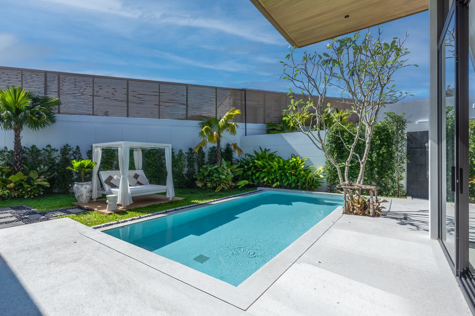 Mouana Residence — photograph 3